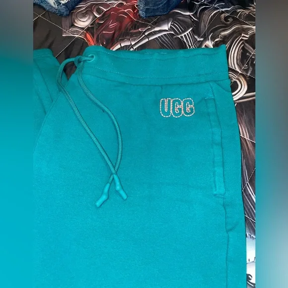 NWOT UGG Teal sweatpants size L - Picture 2 of 4